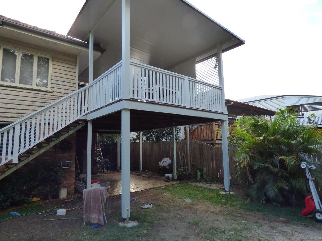 Queenslander patio with traditional style.