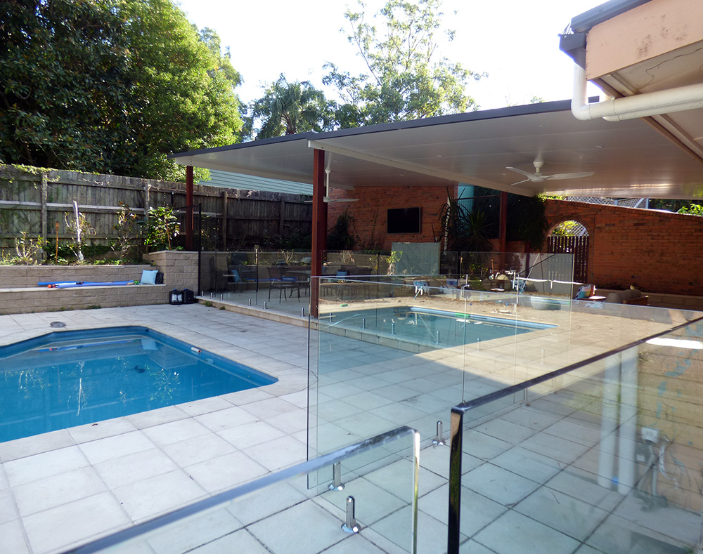 Double roof line with insulated panel roofing.