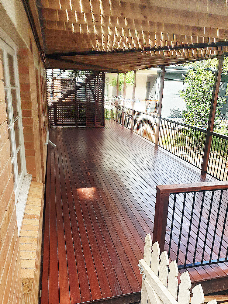 Patio and Deck build at Taringa in Brisbane. Looking fantastic! Finished with 3 coats of breathable sealant. Flyover roof with a view to die for. #brisbanepatios #brisbanedecks