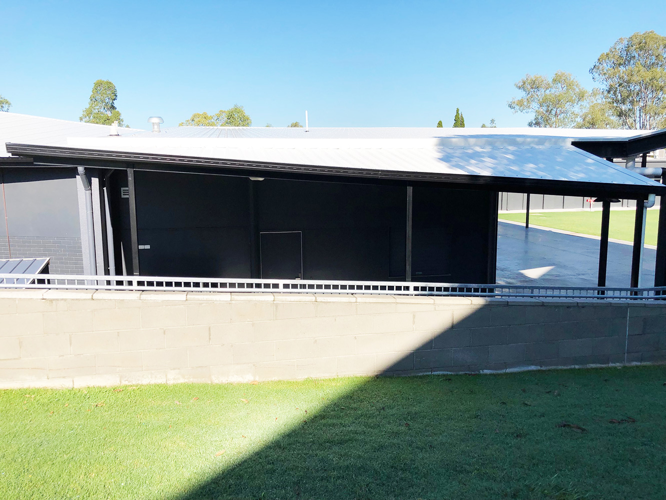 Angled patio roof side angle