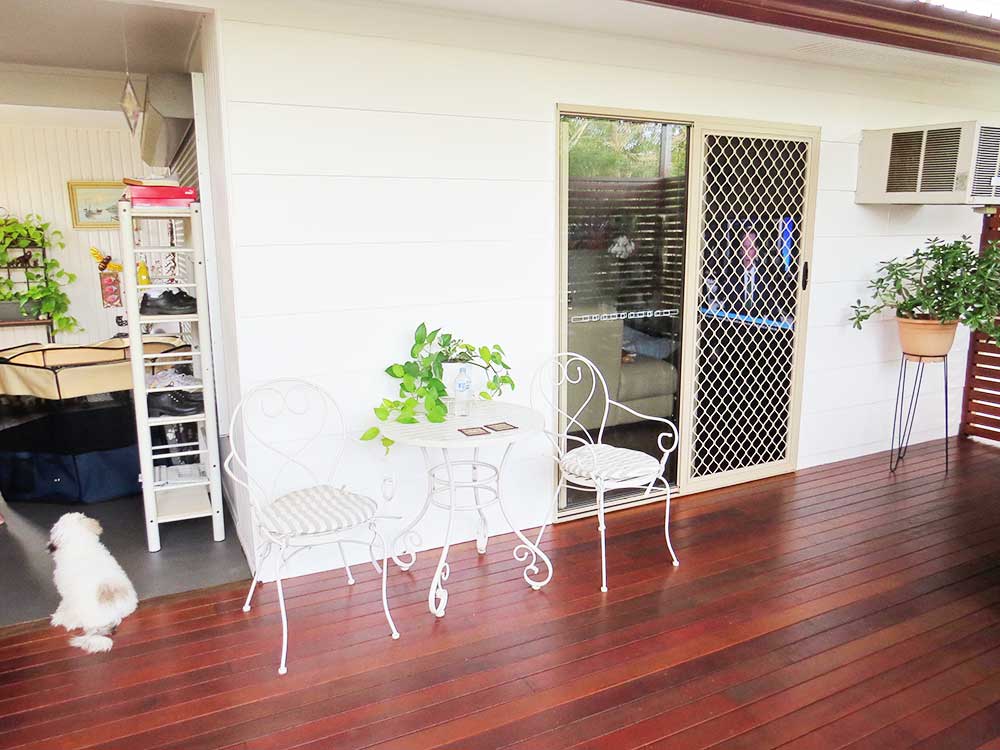 Another beautiful outdoor patio area completed. New timber deck and new insulated roof with the added privacy of Kwila screens.  Call Premium Lifestyles on (07) 3300 0507 for a free quotation.  #brisbanepatios #brisbanedecks #timberdecks #kwilascreens 